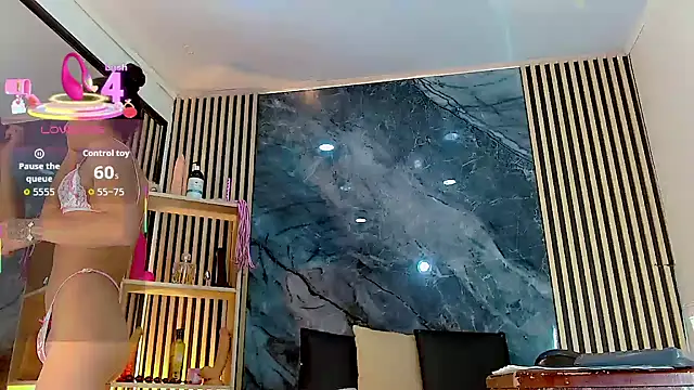 PriscilaRainbow online show from 15, 10, 2025