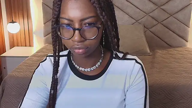 Snapshot of Raquel_jones chatting on 22, 7, 2026 Raquel jones online show from 22, 7, 2026