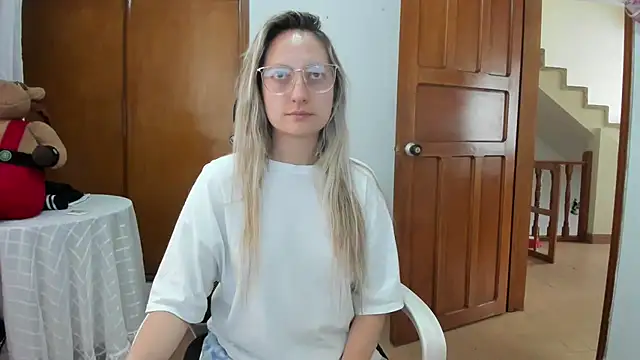 Adele johnsonn1 online show from 9, 7, 2026