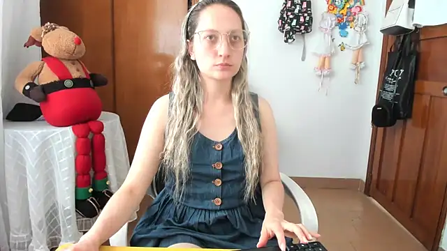 Adele johnsonn1 online show from 13, 2, 2026