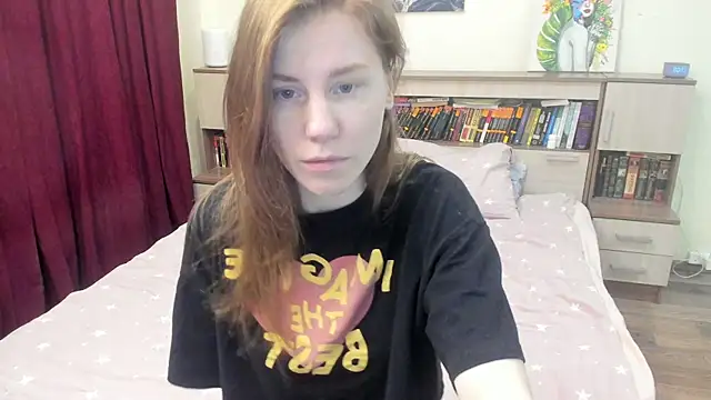 Snapshot of LianaMiller88 chatting on 13, 9, 2025 LianaMiller88 online show from 13, 9, 2025