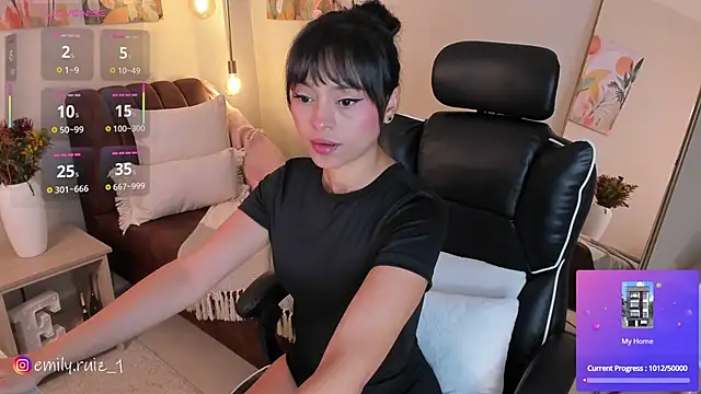 Snapshot of emilyruiz1 chatting on 26, 4, 2026 emilyruiz1 online show from 26, 4, 2026