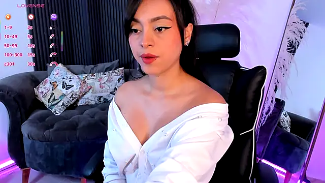 Snapshot of emilyruiz1 chatting on 23, 10, 2025 emilyruiz1 online show from 23, 10, 2025