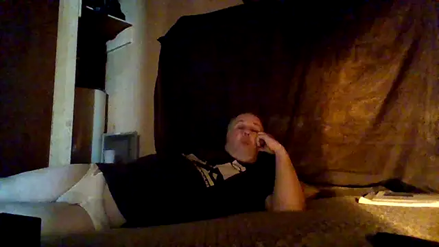 Nightshade7712 online show from 22, 10, 2025