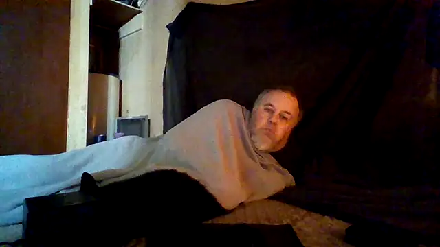 Nightshade7712 online show from 20, 2, 2026