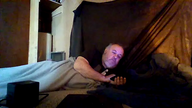 Nightshade7712 online show from 11, 2, 2026