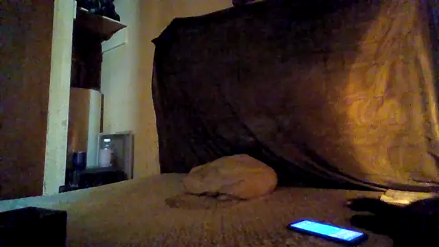 Nightshade7712 online show from 26, 10, 2025