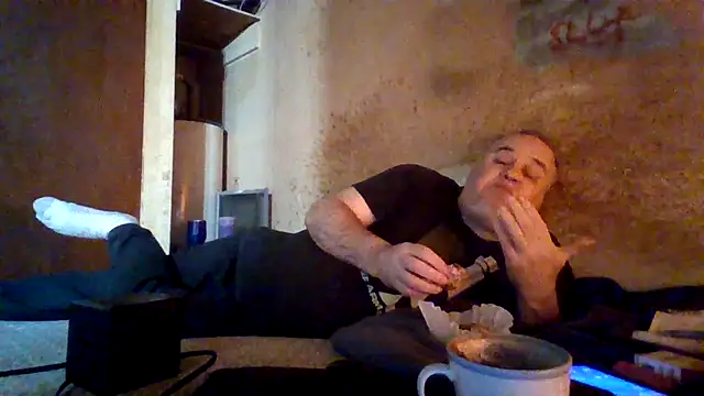 Nightshade7712 online show from 6, 3, 2026