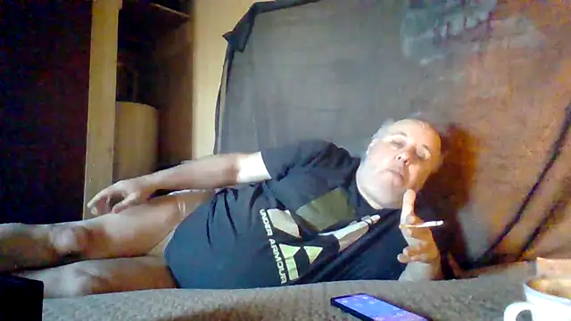 Nightshade7712 online show from 4, 11, 2025