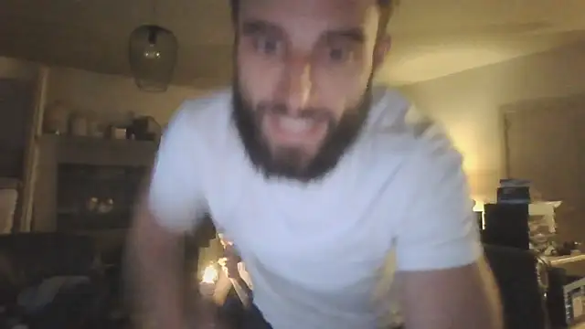 Vekie 007 online show from 17, 5, 2026