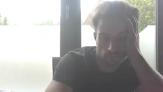 Vekie 007 online show from 7, 6, 2026