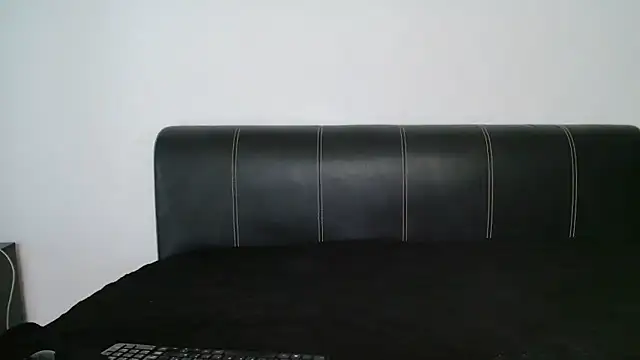 AntoniaKarls online show from 6, 3, 2026