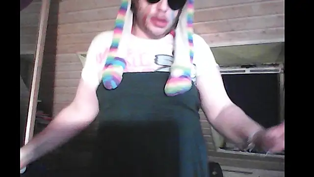 Snapshot of Family666Zombie chatting on 21, 6, 2026 Family666Zombie online show from 21, 6, 2026
