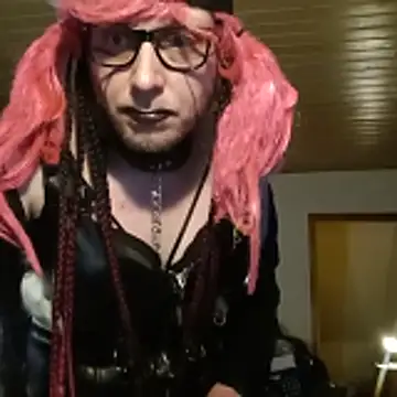 Family666Zombie online show from 24, 4, 2026