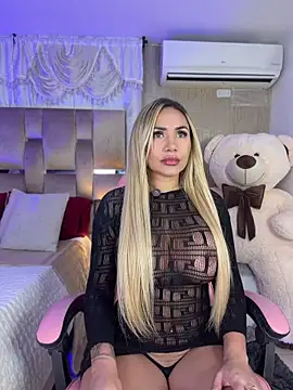 Snapshot of Celestemilan chatting on 10, 7, 2026 Celestemilan online show from 10, 7, 2026