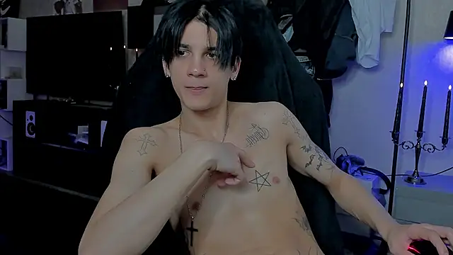 Snapshot of MarkBrowniii chatting on 4, 6, 2026 MarkBrowniii online show from 4, 6, 2026