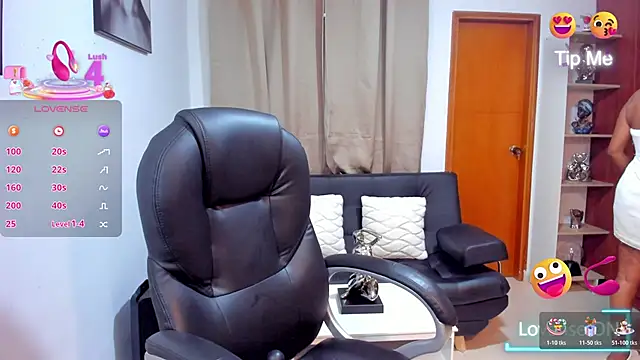 Snapshot of Alison_Lemos chatting on 2, 6, 2026 Alison Lemos online show from 2, 6, 2026