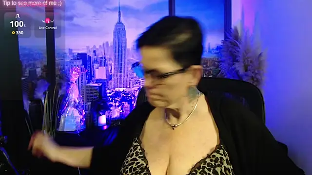 ninarandmann online show from 10, 2, 2026