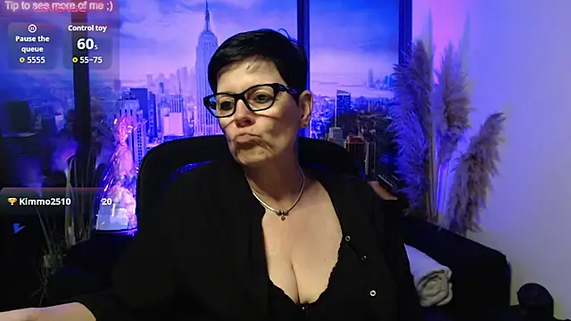 ninarandmann online show from 4, 6, 2026