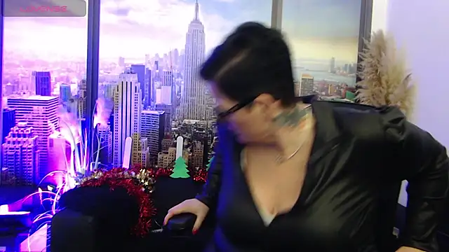 Snapshot of ninarandmann chatting on 27, 2, 2025 ninarandmann online show from 27, 2, 2025