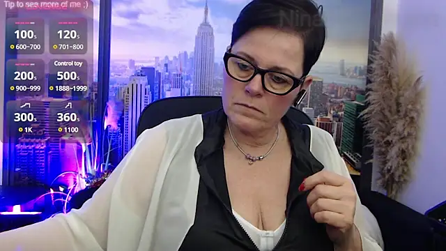 Snapshot of ninarandmann chatting on 23, 2, 2025 ninarandmann online show from 23, 2, 2025