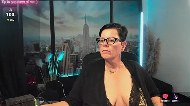 Snapshot of ninarandmann chatting on 27, 9, 2025 ninarandmann online show from 27, 9, 2025