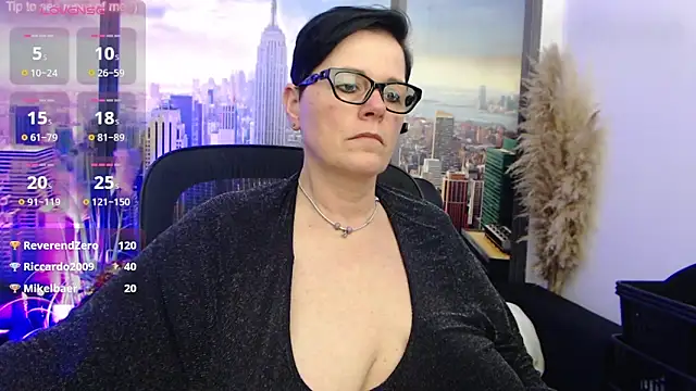 Snapshot of ninarandmann chatting on 11, 3, 2025 ninarandmann online show from 11, 3, 2025