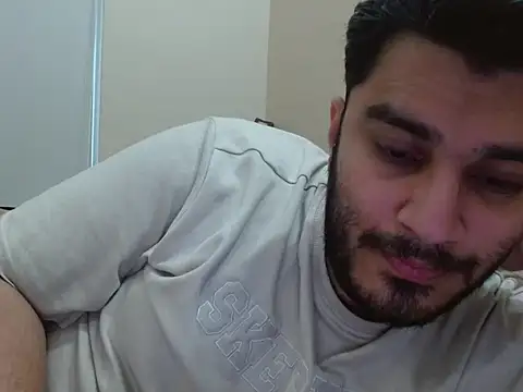 Snapshot of robintoit chatting on 13, 9, 2025 robintoit online show from 13, 9, 2025