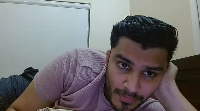 Snapshot of robintoit chatting on 18, 3, 2025 robintoit online show from 18, 3, 2025