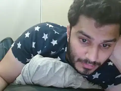Snapshot of robintoit chatting on 3, 12, 2024 robintoit online show from 3, 12, 2024