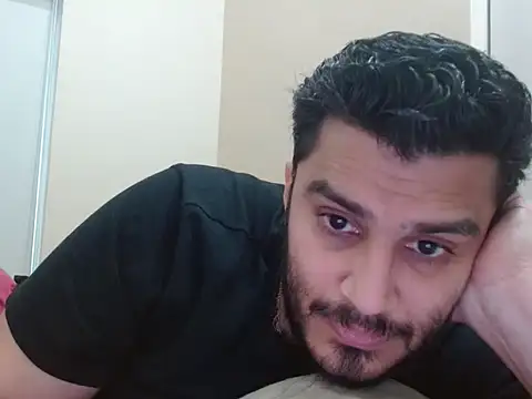 Snapshot of robintoit chatting on 17, 9, 2025 robintoit online show from 17, 9, 2025