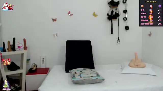 mom hot   online show from 6, 1, 2026