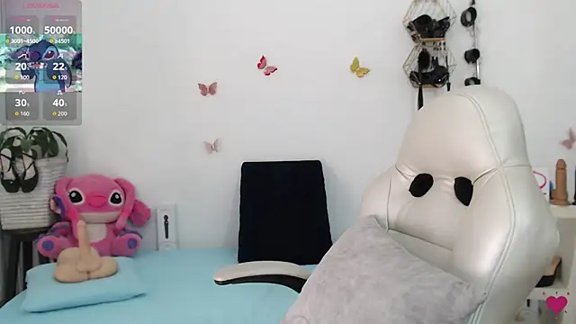 mom hot   online show from 20, 5, 2026