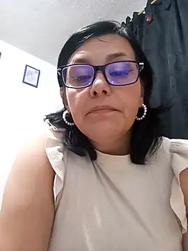 Snapshot of Natasha_milf__ chatting on 11, 3, 2025 Natasha milf online show from 11, 3, 2025