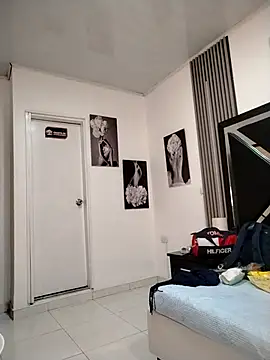 Natasha milf   online show from 7, 4, 2026