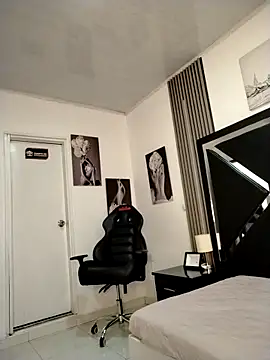 Natasha milf   online show from 25, 3, 2026