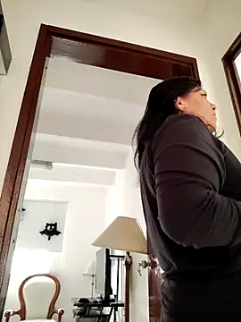 Natasha milf   online show from 28, 10, 2025