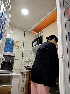 Natasha milf   online show from 21, 11, 2025