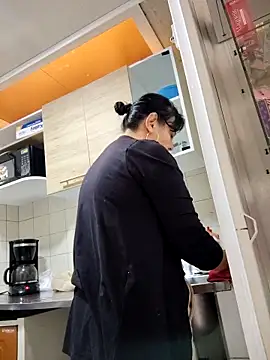 Natasha milf   online show from 1, 11, 2025