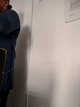 Natasha milf   online show from 13, 4, 2026