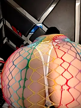 Natasha milf   online show from 16, 4, 2026