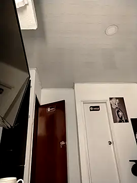 Natasha milf   online show from 10, 2, 2026