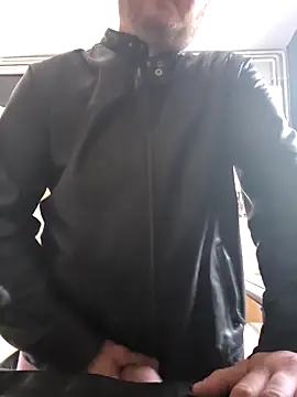 Snapshot of mysticfalls37 chatting on 22, 5, 2026 mysticfalls37 online show from 22, 5, 2026