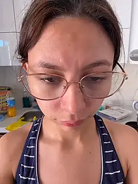 Bonniepark online show from 12, 11, 2025