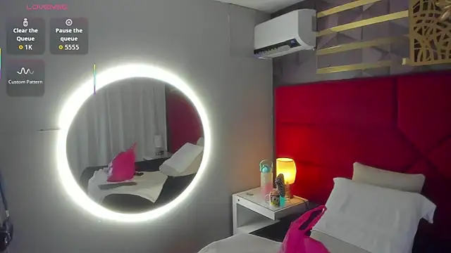 hanny milf online show from 31, 3, 2026