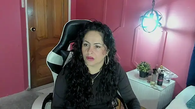 hanny milf online show from 31, 5, 2026