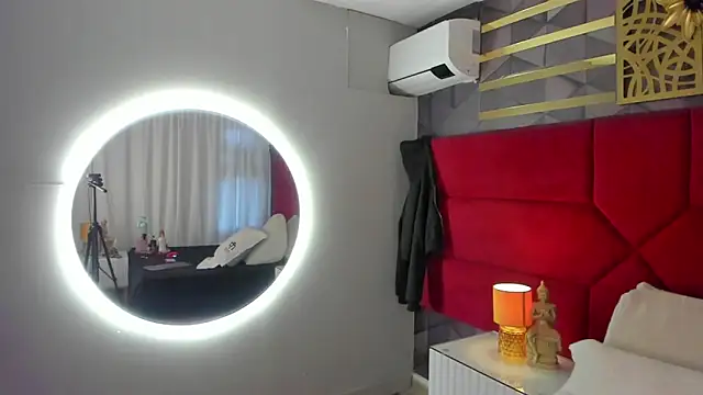 hanny milf online show from 24, 4, 2026