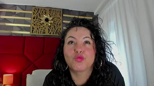 hanny milf online show from 20, 6, 2026