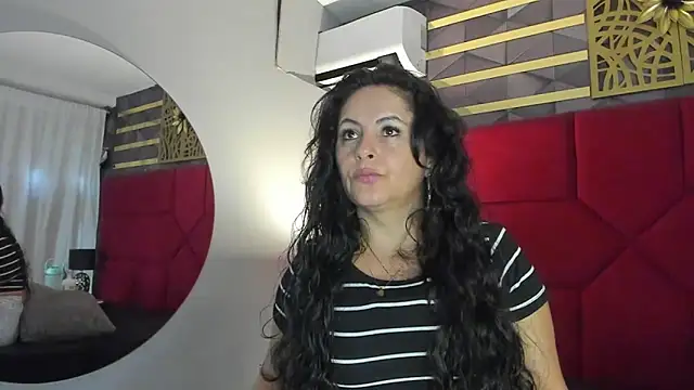 Snapshot of hanny_milf chatting on 27, 2, 2025 hanny milf online show from 27, 2, 2025