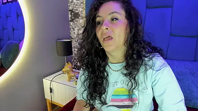 hanny milf online show from 16, 11, 2025